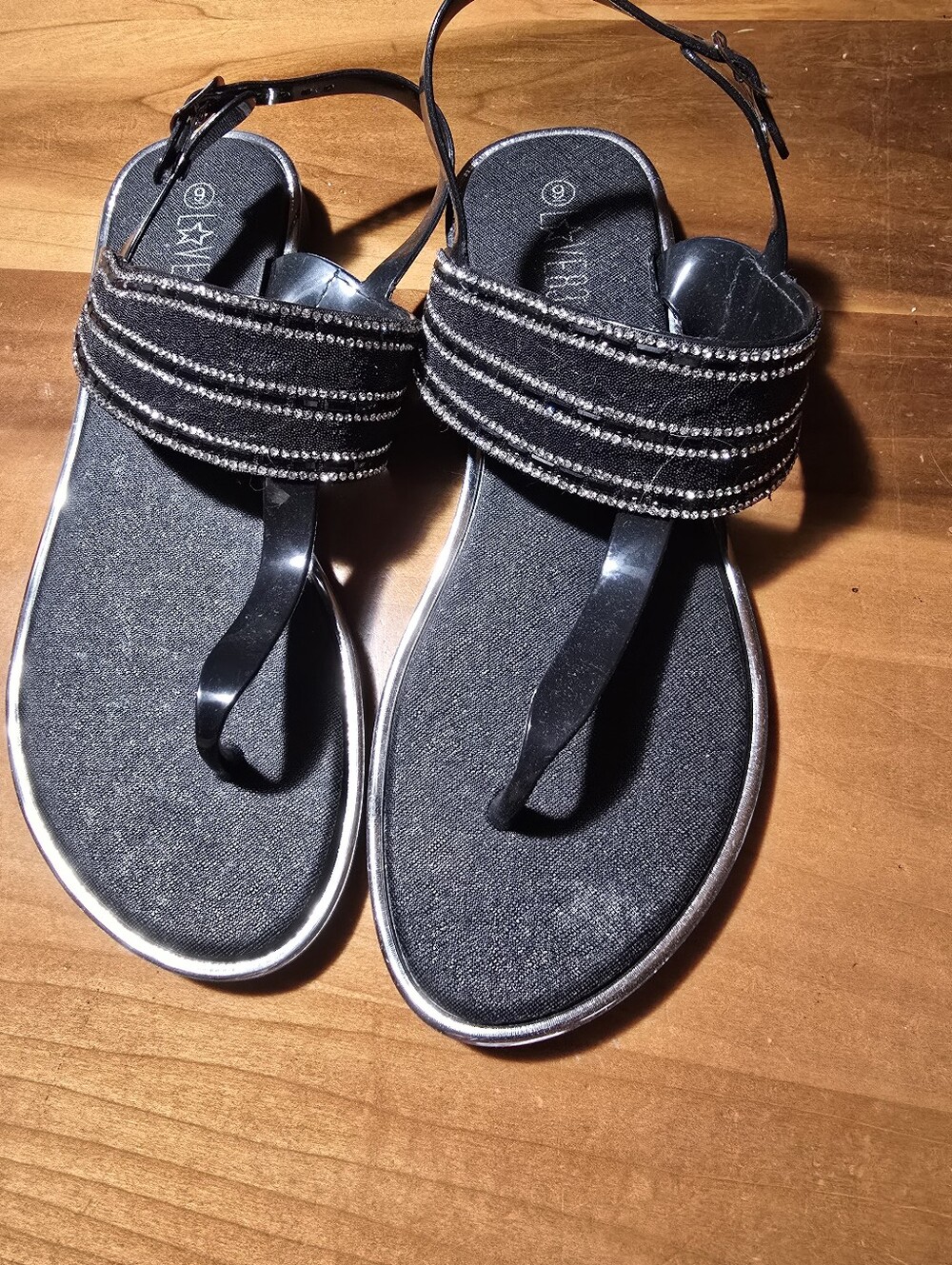 Women's Black Embellished T-Strap Sandals - Elegant Casual Size 9